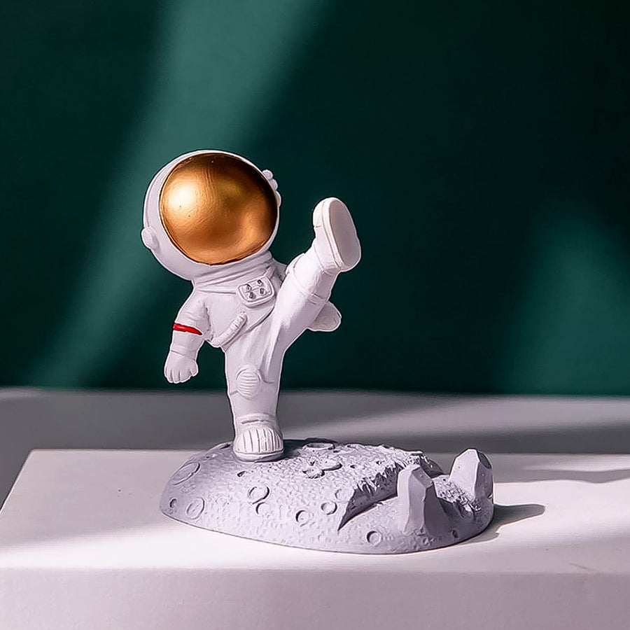 Astronaut Phone Holder – 3D Spaceman Design, Resin | PHOBIA