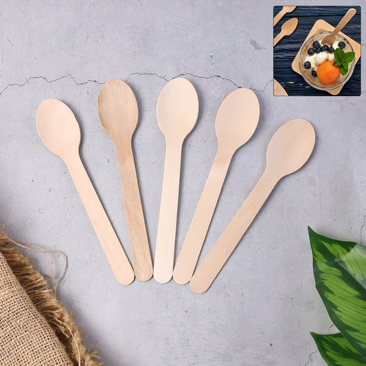 30 disposable wooden spoons packed together, ideal eco-friendly birchwood cutlery.