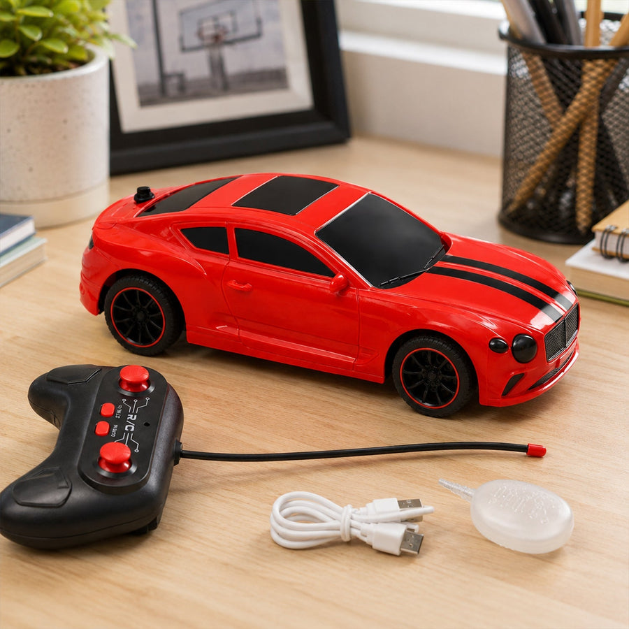 High-Speed Remote Control Sports Car Ð Durable, Bright Lights & Quick Movements
