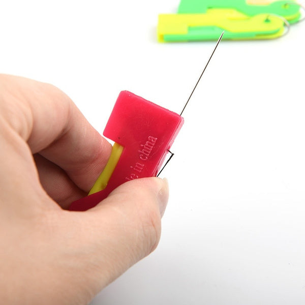 Automatic Needle Threader – Easy Sewing Aid for Vision Impaired | storenzo